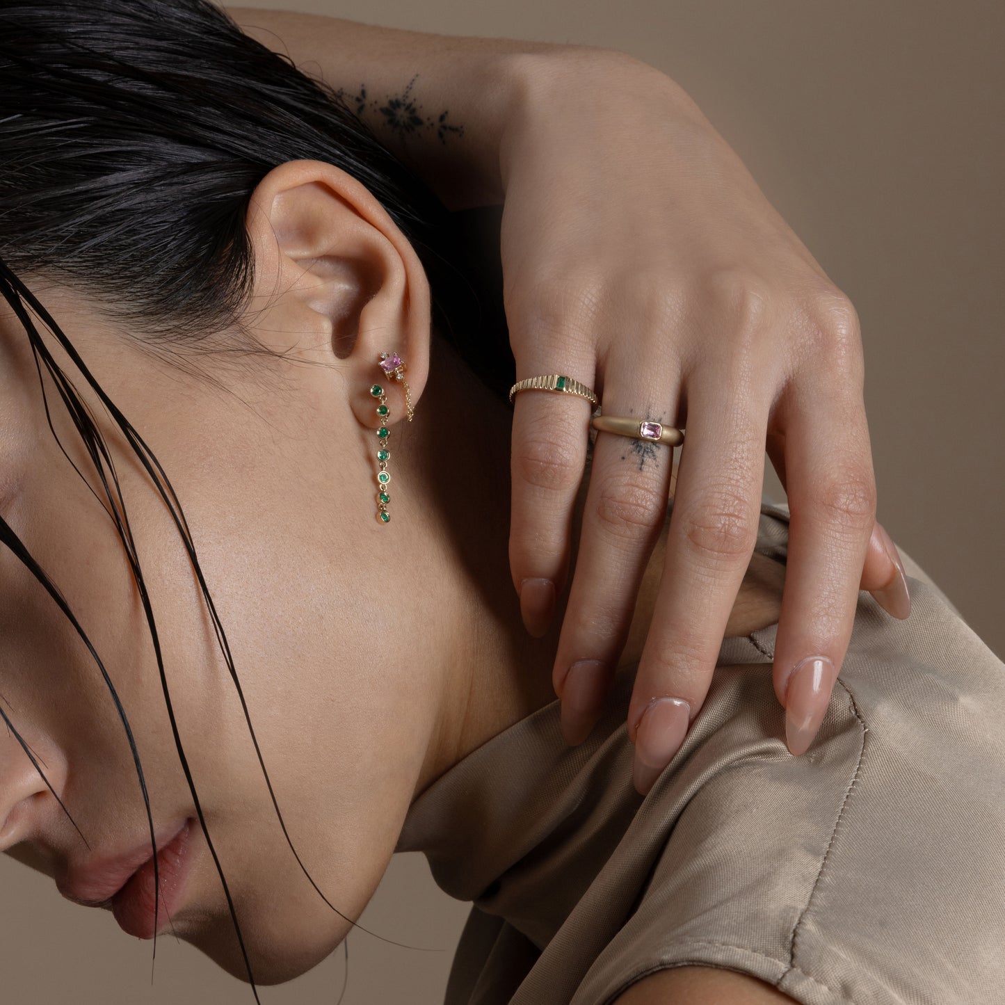 Pre-order: Emerald Baguette Ribbed Ring