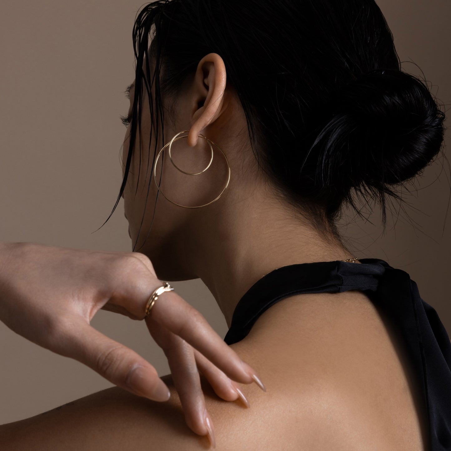 Oversized Thin Hoop Earrings (Pair)