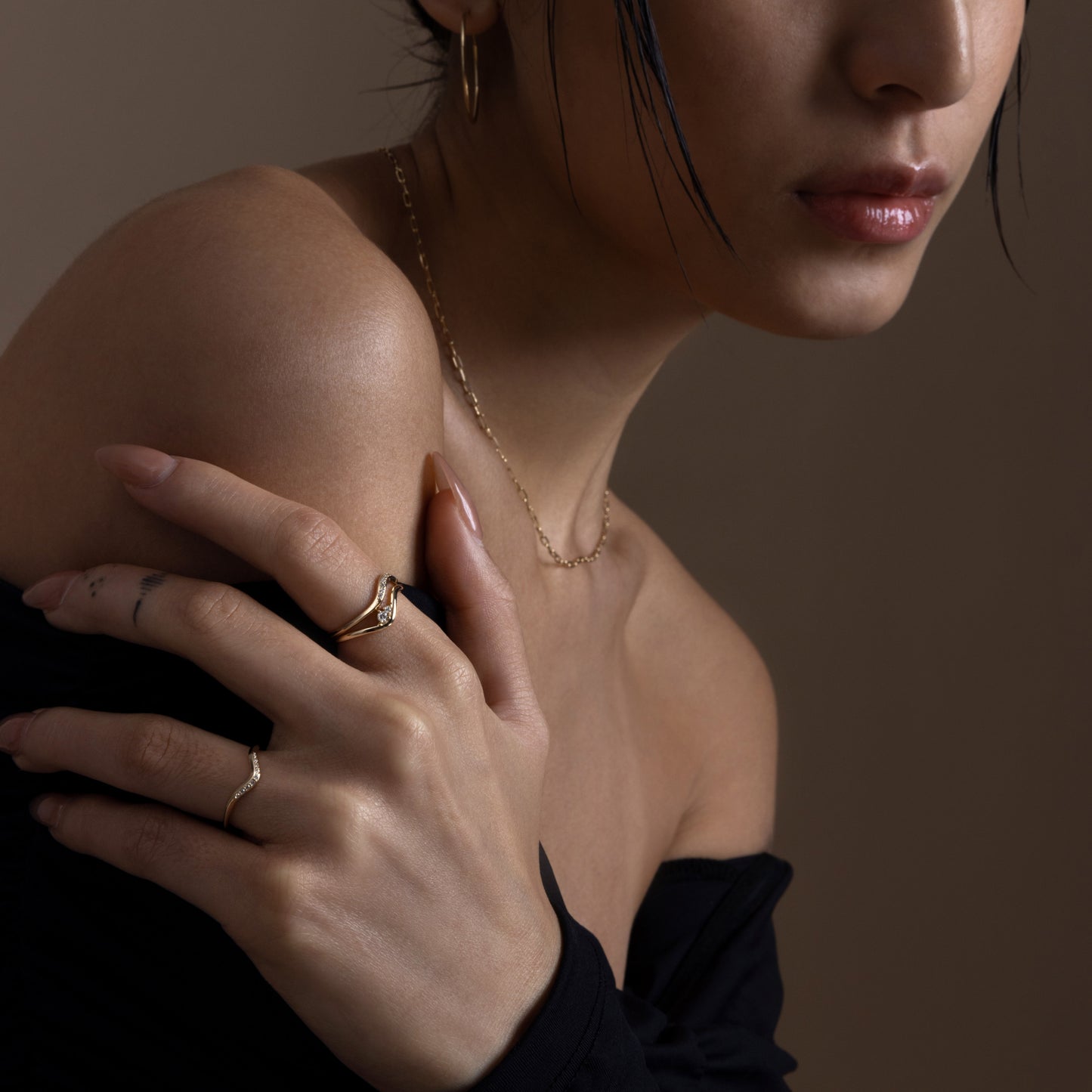 Petite Curve Diamond Ring